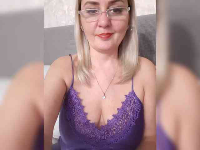 SexiestJess45 webcam