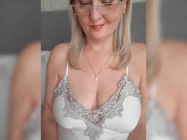 SexiestJess45 SexiestJess45