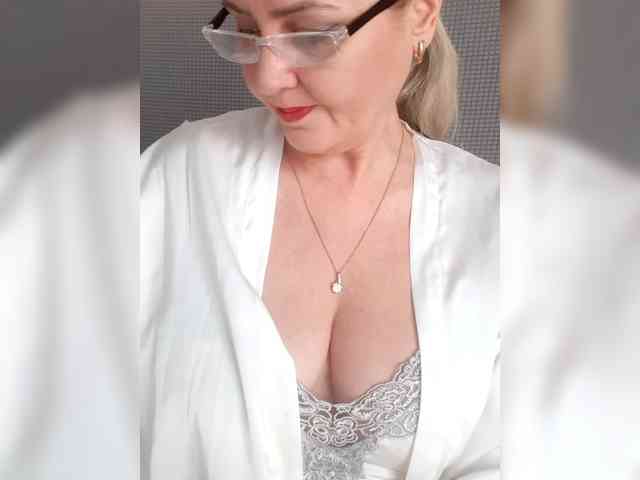 SexiestJess45 webcam