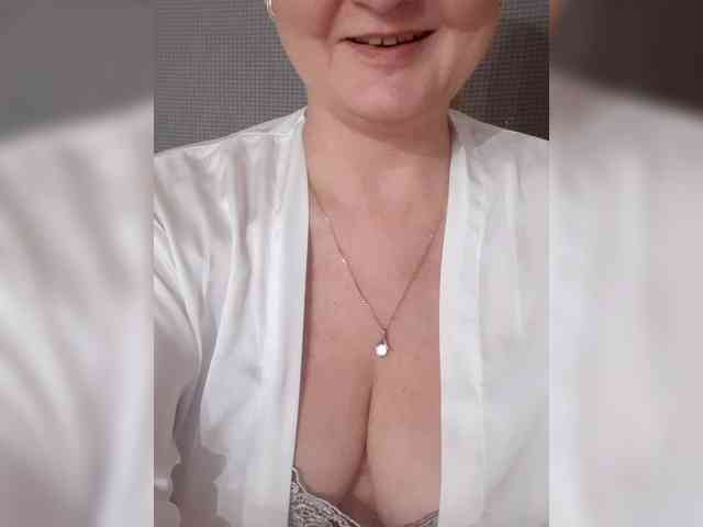 SexiestJess45 webcam