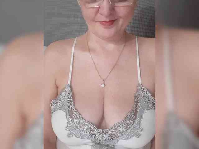 SexiestJess45 webcam