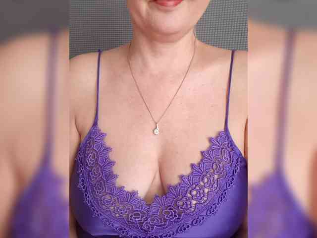 SexiestJess45 webcam