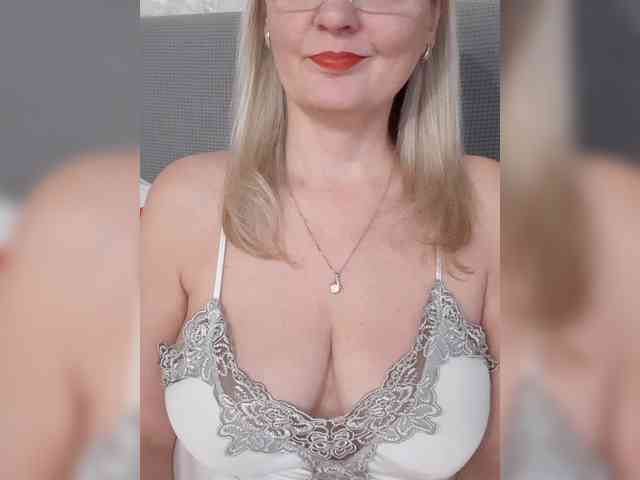 SexiestJess45 SexiestJess45