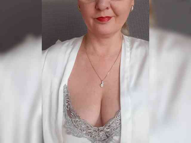 SexiestJess45 SexiestJess45