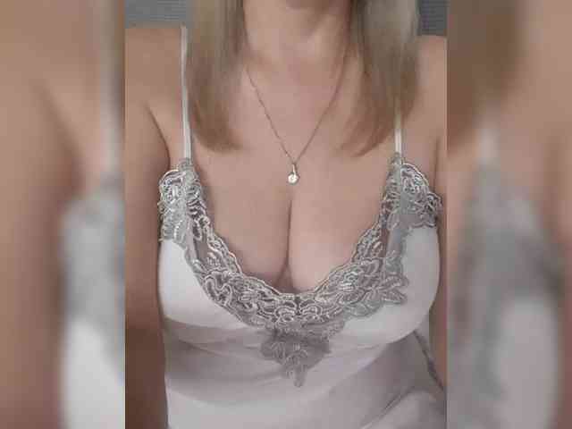 SexiestJess45 webcam