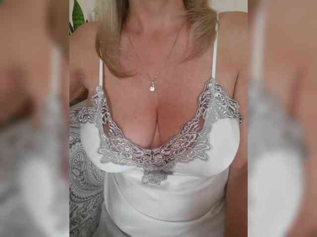 SexiestJess45 webcam