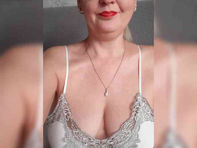 SexiestJess45 SexiestJess45