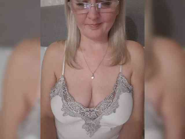 SexiestJess45 webcam