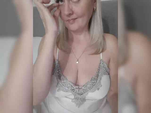 SexiestJess45 webcam