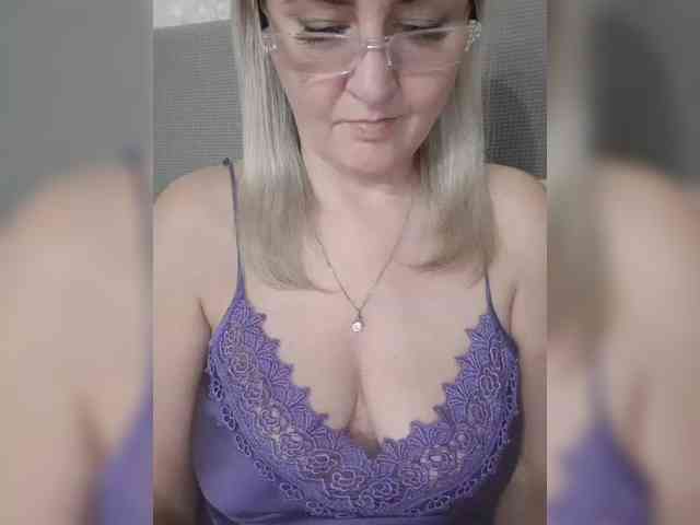 SexiestJess45 webcam