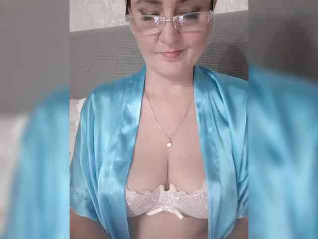 SexiestJess45