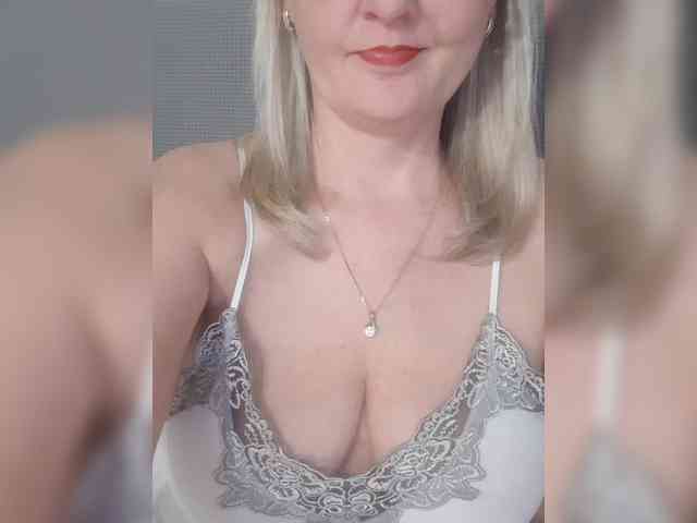 SexiestJess45 webcam