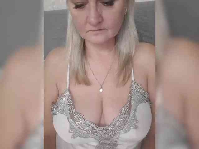 SexiestJess45 webcam