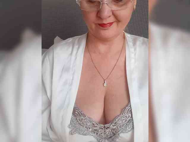 SexiestJess45 webcam