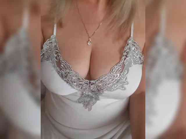 SexiestJess45 webcam