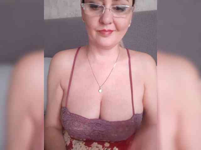 SexiestJess45 webcam