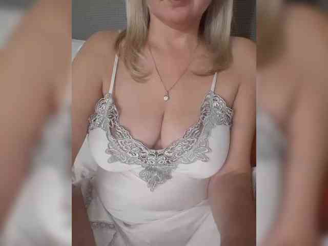 SexiestJess45 webcam