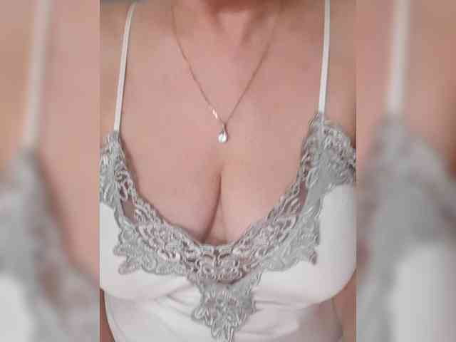 SexiestJess45 webcam