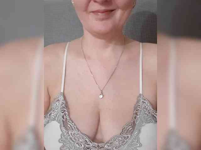 SexiestJess45 webcam