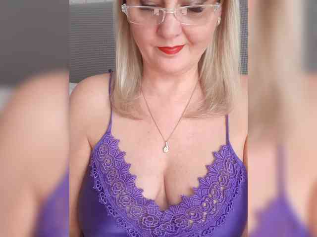 SexiestJess45 webcam