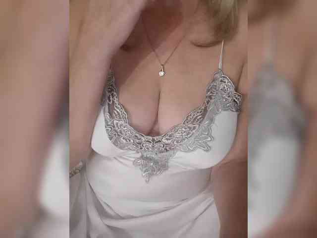 SexiestJess45