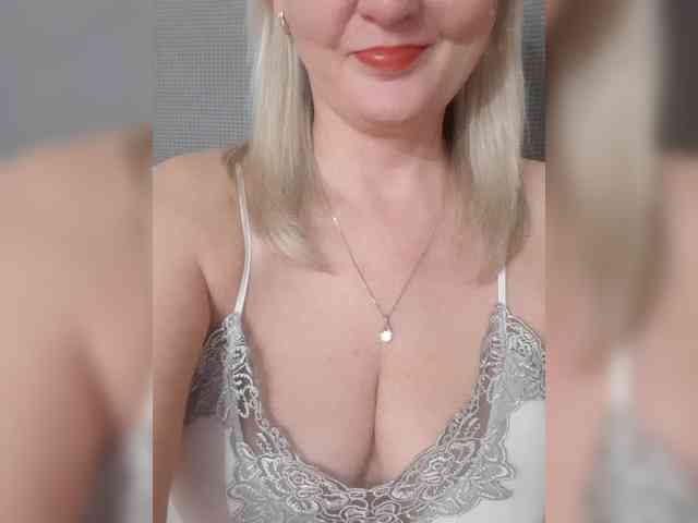 SexiestJess45 webcam