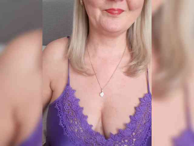 SexiestJess45 webcam