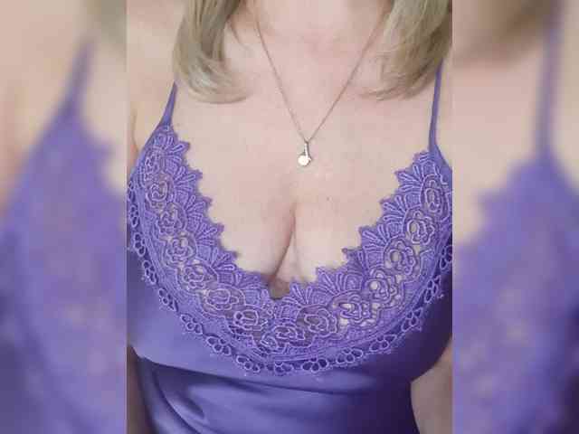 SexiestJess45 webcam