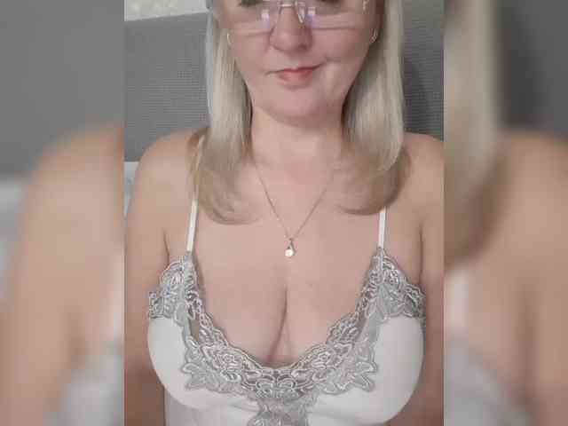 SexiestJess45 webcam