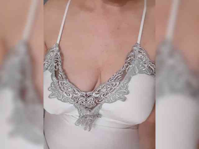 SexiestJess45 webcam