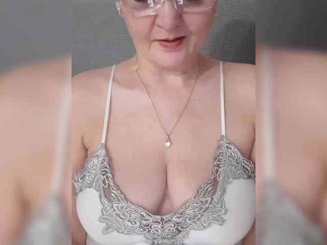 SexiestJess45 webcam