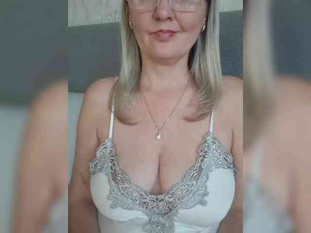SexiestJess45 webcam