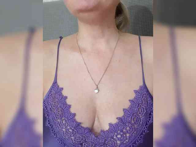 SexiestJess45 webcam