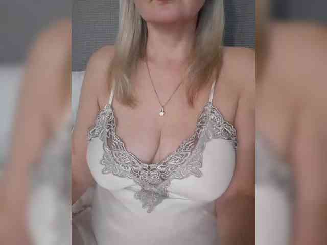 SexiestJess45 webcam