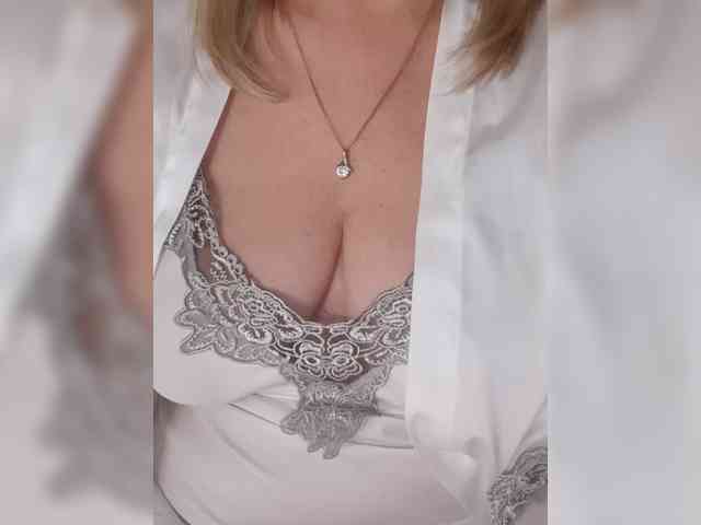 SexiestJess45 webcam