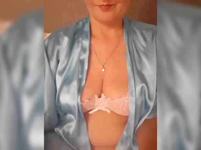 SexiestJess45 webcam