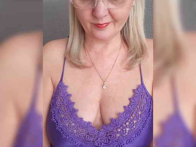 SexiestJess45 webcam