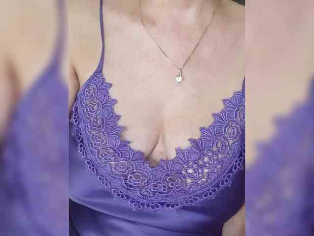 SexiestJess45 Live Webcam on BongaCams