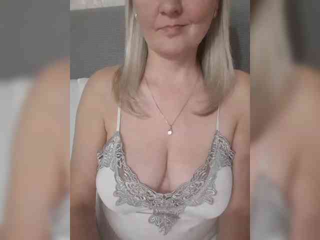 SexiestJess45 webcam