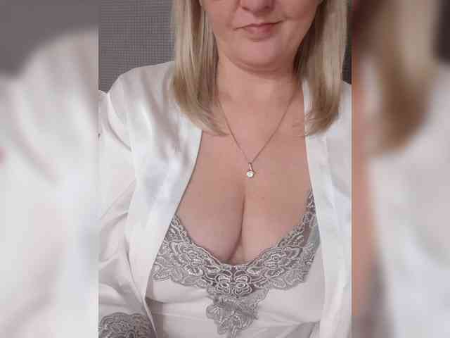 SexiestJess45 webcam