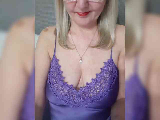 SexiestJess45 webcam