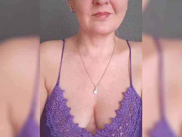 SexiestJess45 Live Webcam on BongaCams