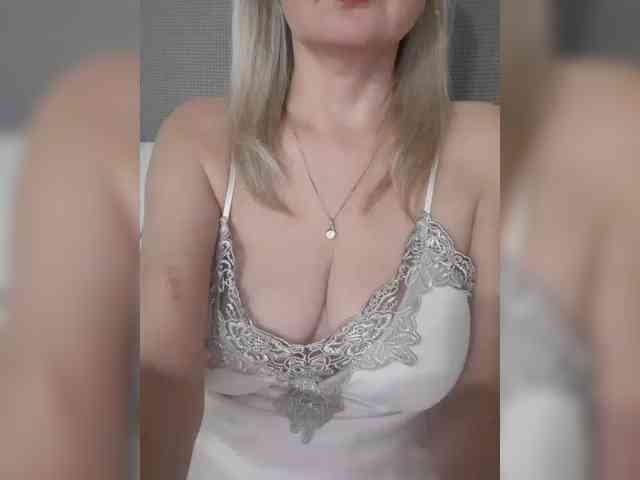 SexiestJess45 webcam