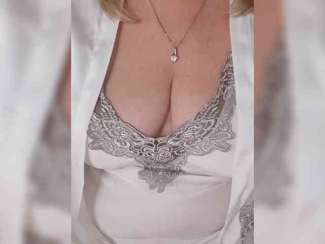 SexiestJess45 webcam