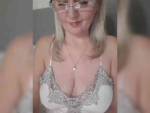 SexiestJess45 webcam