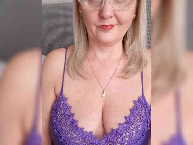 SexiestJess45 webcam