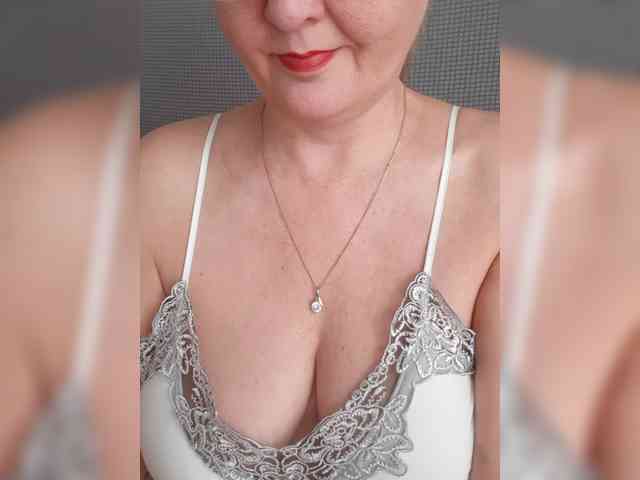 SexiestJess45 webcam