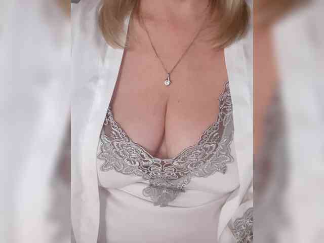 SexiestJess45 webcam