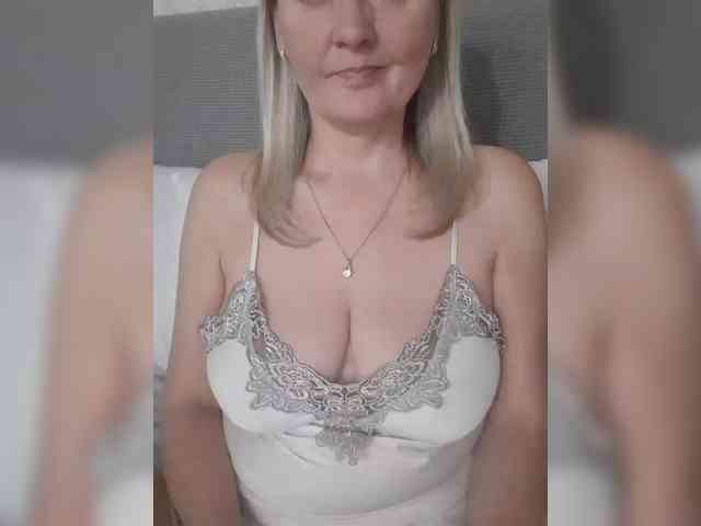 SexiestJess45 webcam