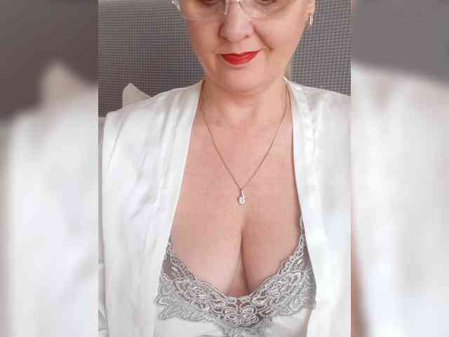 SexiestJess45 webcam